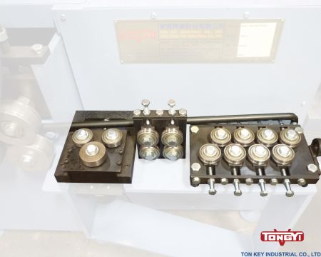 वायर समायोजन सीट